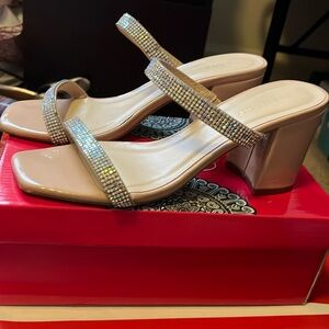 Short bedazzled sandal heel